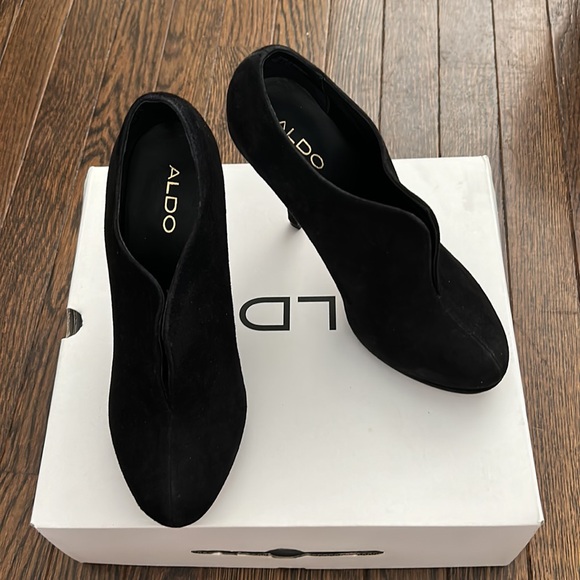 Aldo Booties - Picture 2 of 4